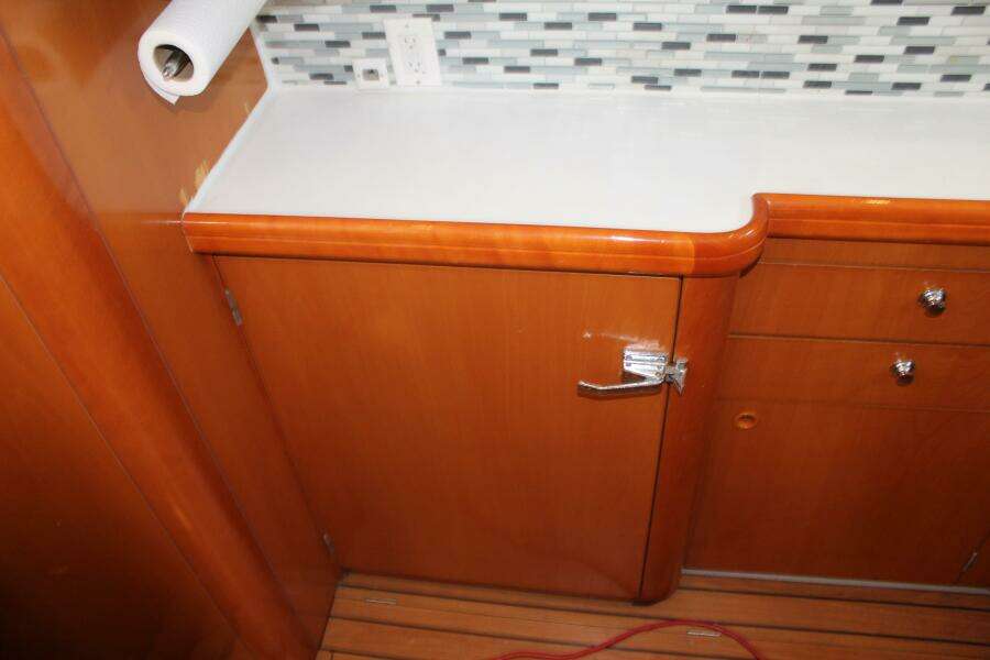 2004 Lagoon 43 Power Cat