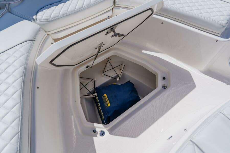 2022 Pursuit S 378 Sport