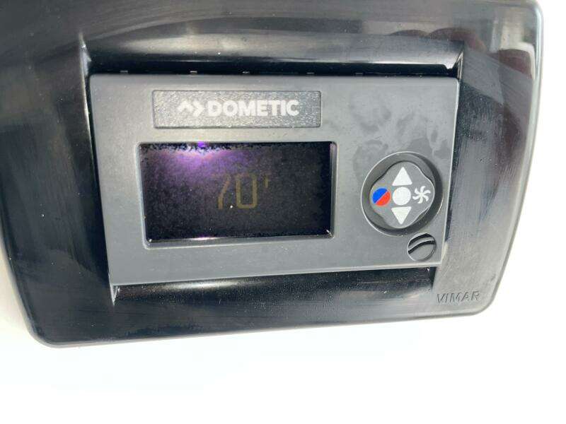 2019 Sea Fox 328 Commander