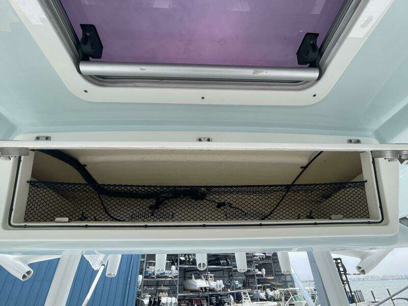 2019 Sea Fox 328 Commander