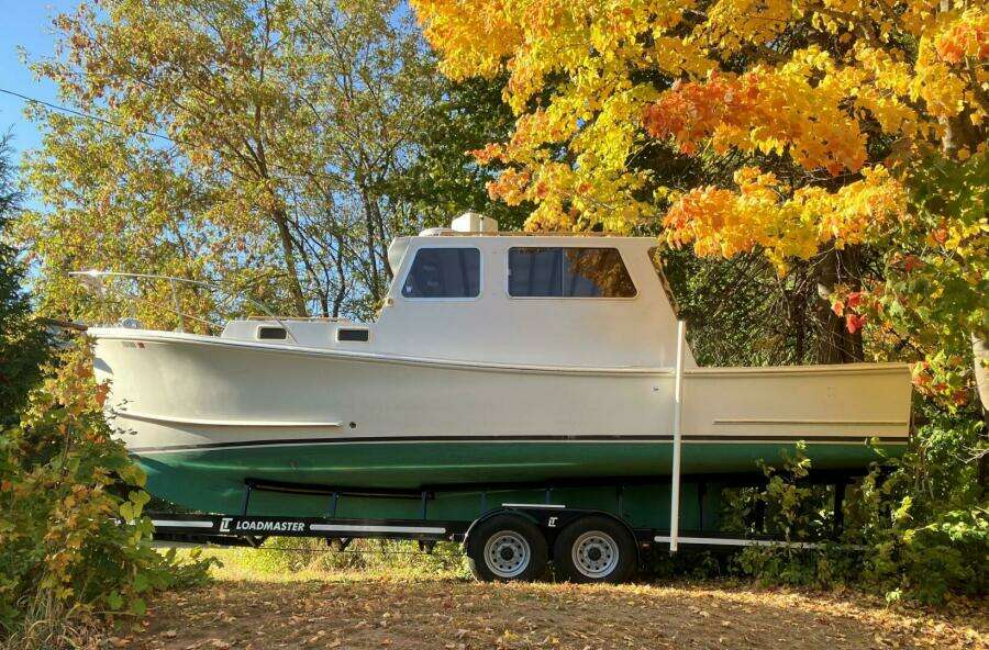 2000 Seaworthy Downeast 28