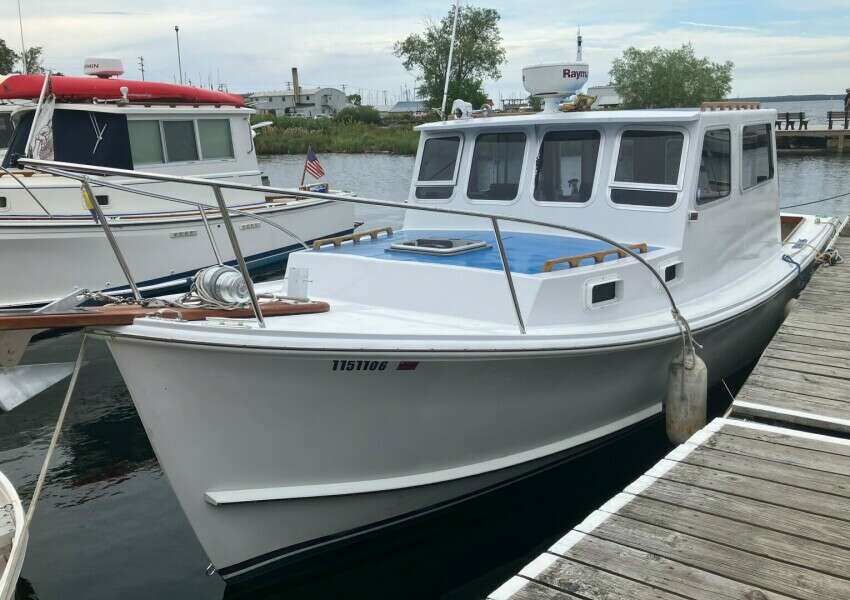 2000 Seaworthy Downeast 28