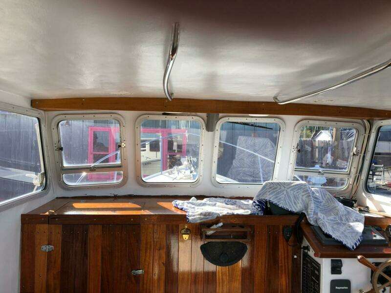 2000 Seaworthy Downeast 28