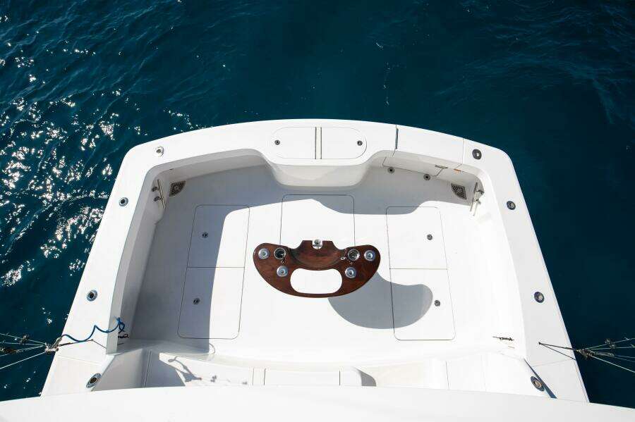 Viking 48 - Dorothy Marie - Cockpit