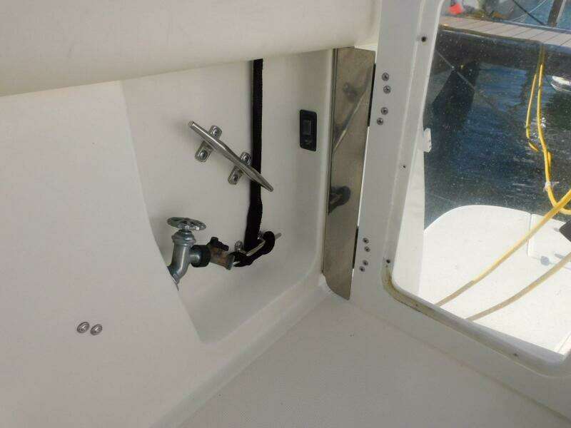 1995 Tiara Yachts 3500 Express