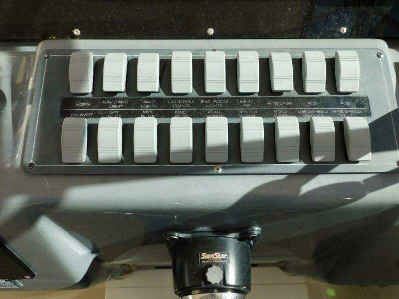 1995 Tiara Yachts 3500 Express