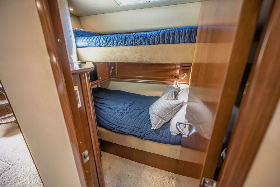 2005 Sea Ray 500 Sundancer