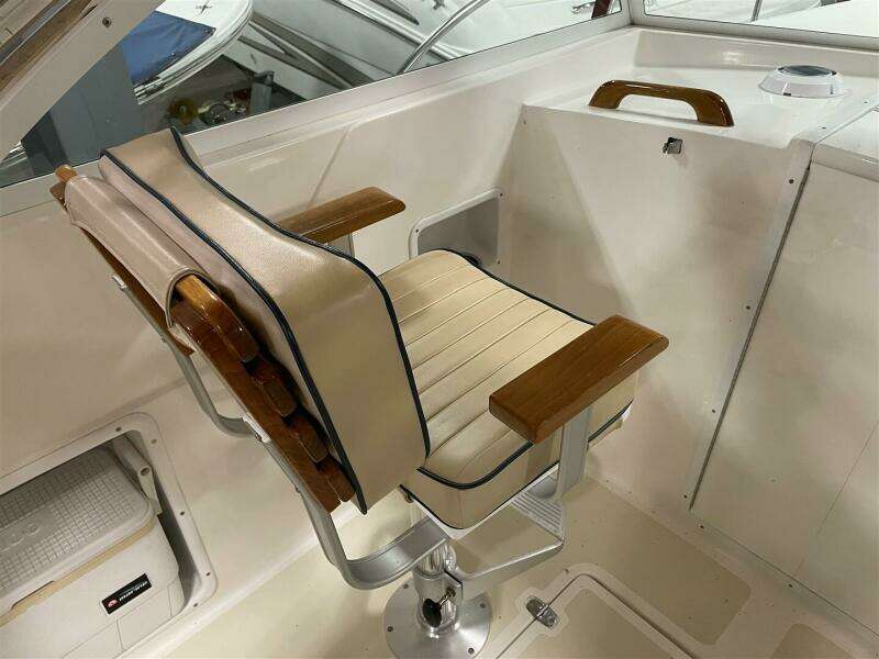 2005 Hunt Yachts 25 Surfhunter