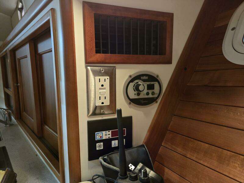 2008 MJM 29z Downeast