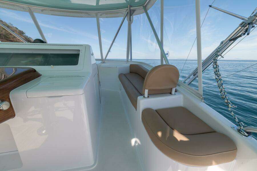 2006 Viking 56 "Scandaloso"