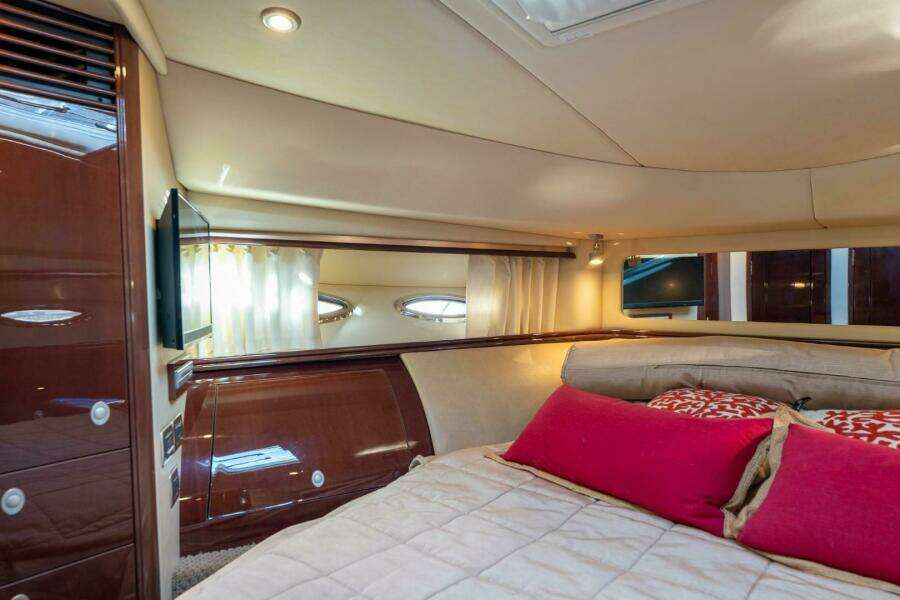 2008 Sea Ray 58 Sedan Bridge