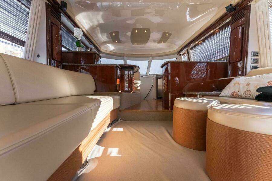 2008 Sea Ray 58 Sedan Bridge