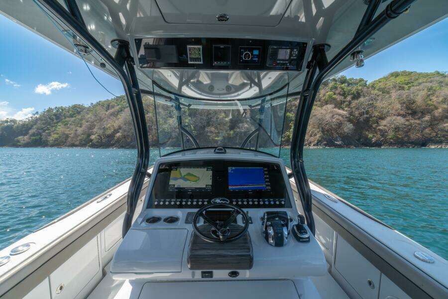 2021 Valhalla V-37 "Full Tilt" - Helm