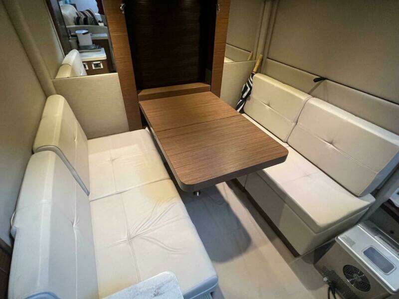 2014 Sea Ray 410 Sundancer