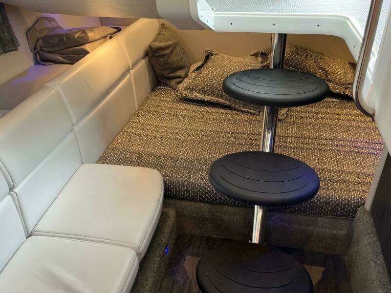 2020 Formula 350 Crossover Bowrider