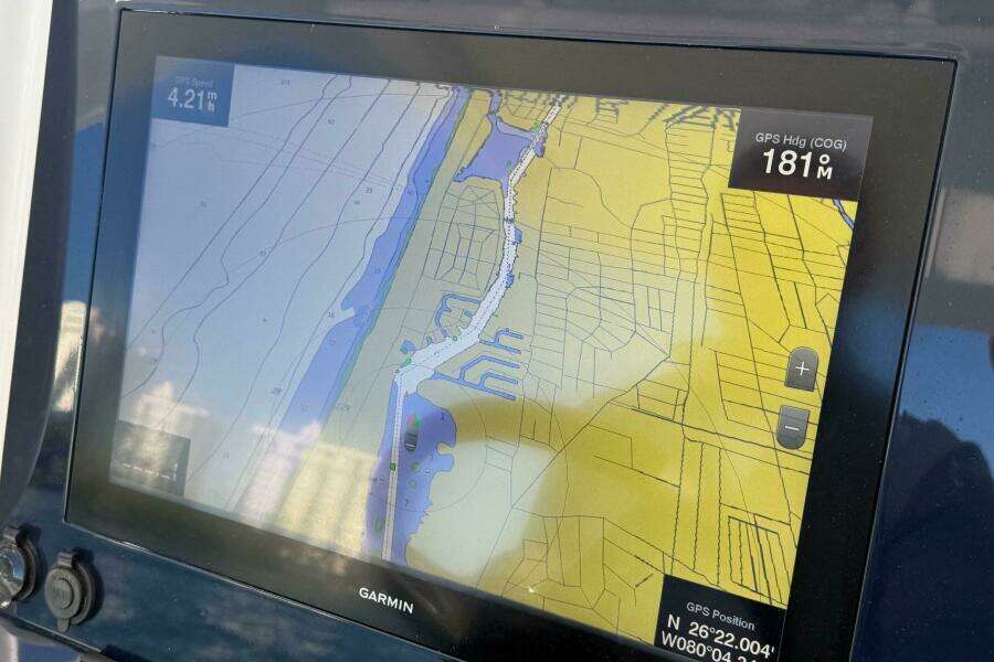 2020 Midnight Express 34 Open