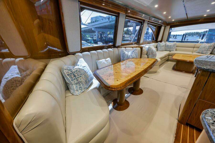 2011 Viking 76 Enclosed Bridge- TEUSEAS- Dinette