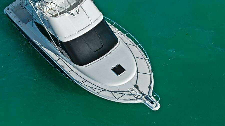  2013 Tiara Yachts 3900 Convertible - Profile