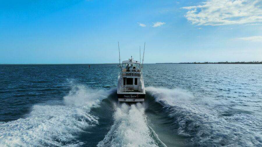 2013 Tiara Yachts 3900 Convertible - Profile 