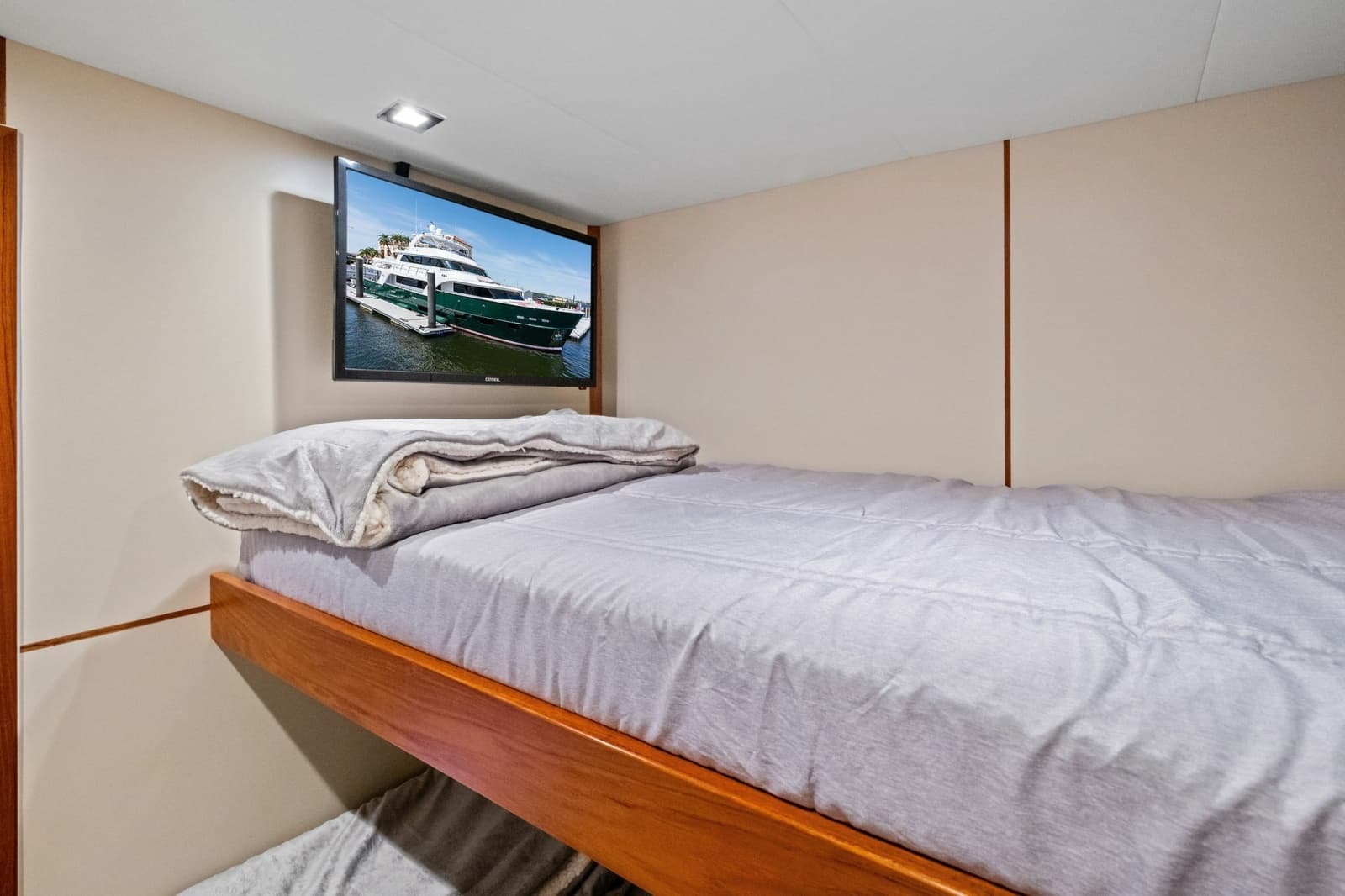 2024 Marlow 90 V - Artemis II