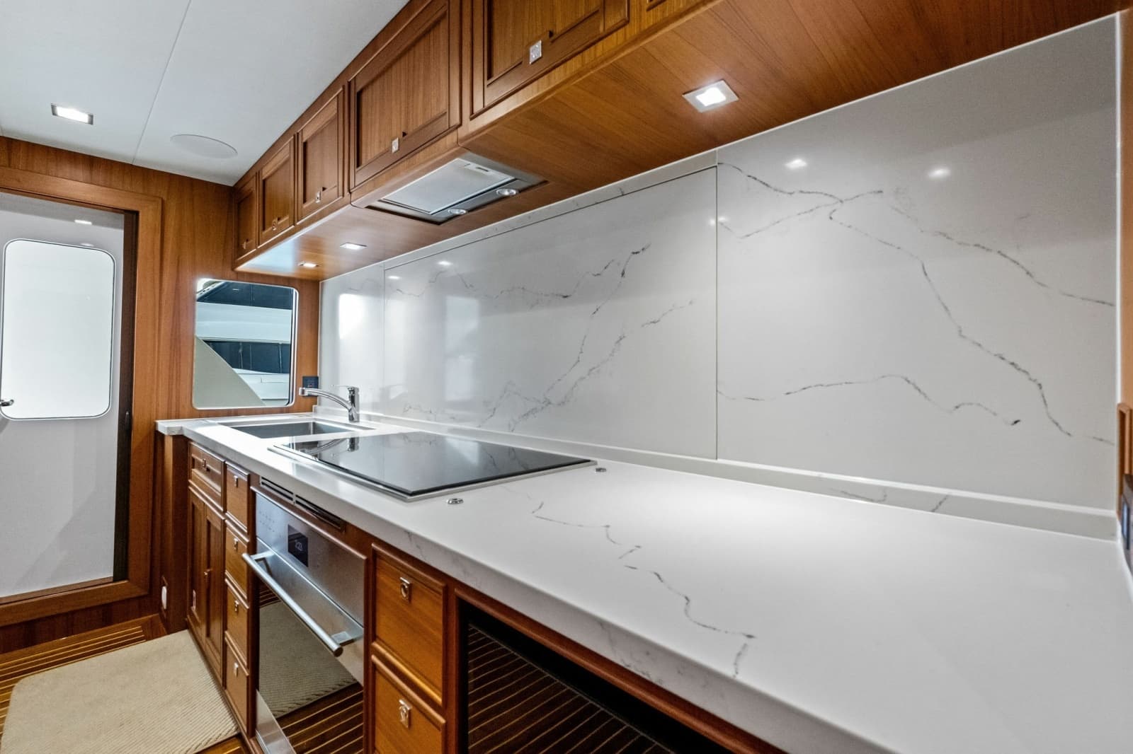 2024 Marlow 90 V - Artemis II