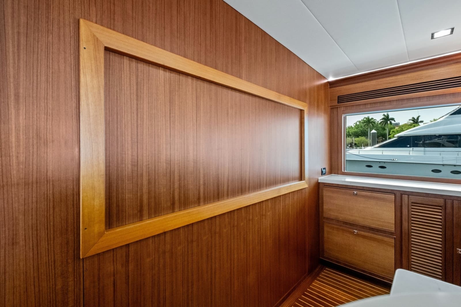 2024 Marlow 90 V - Artemis II