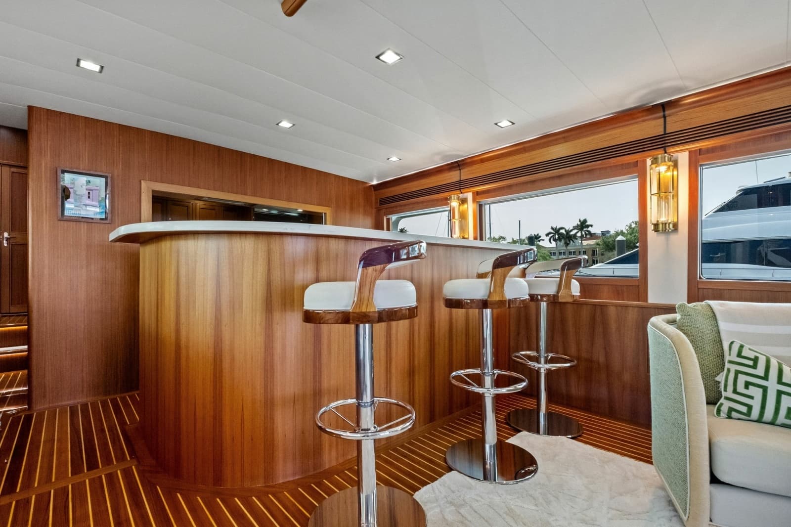 2024 Marlow 90 V - Artemis II