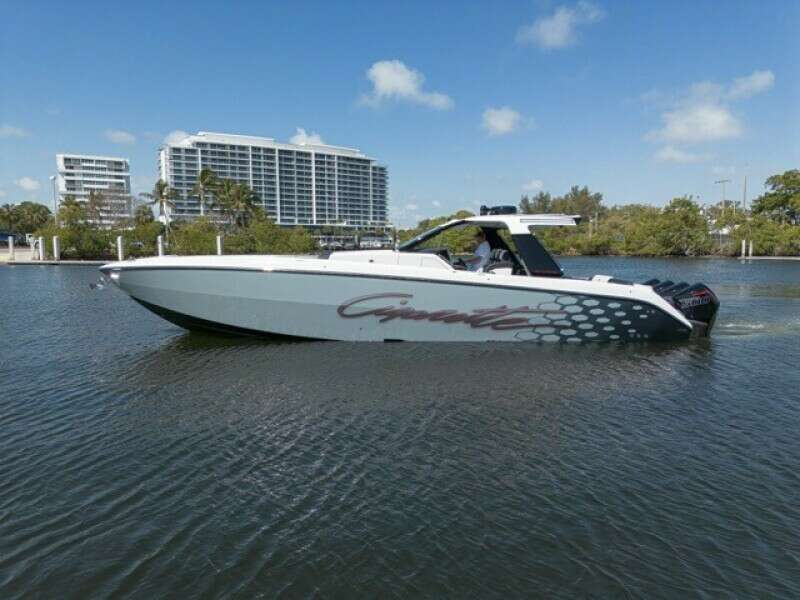 2025 Cigarette Auroris