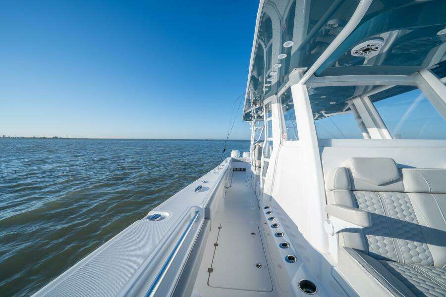 2023 Invincible 46 Catamaran