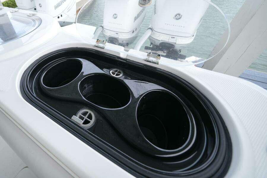 2023 Invincible 46 Catamaran