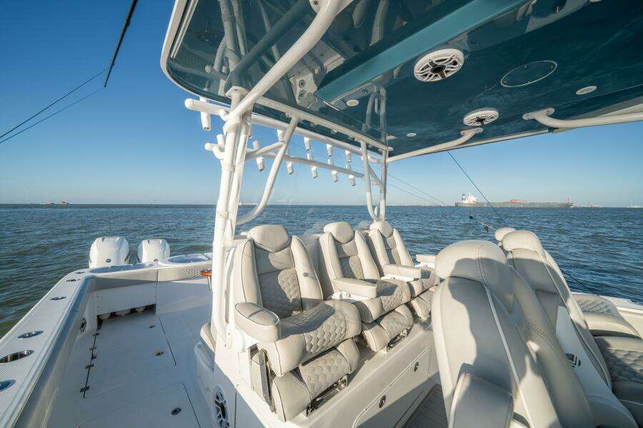 2023 Invincible 46 Catamaran