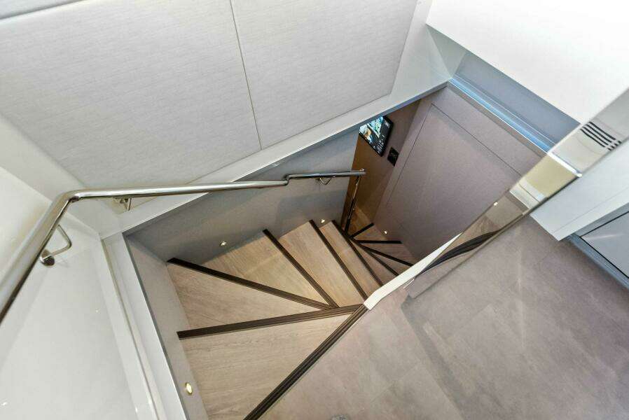 2024 Ocean Alexander 35 Revolution