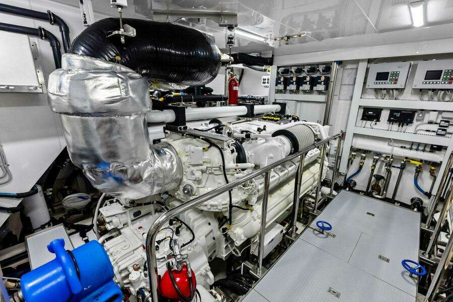 2024 Ocean Alexander 35 Revolution