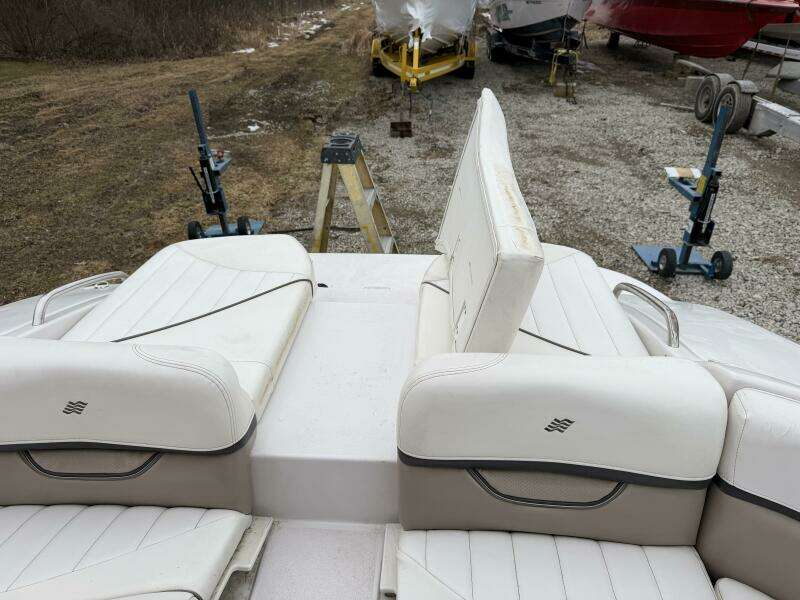 2005 Four Winns 250 Horizon