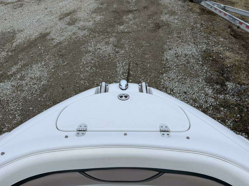 2005 Four Winns 250 Horizon