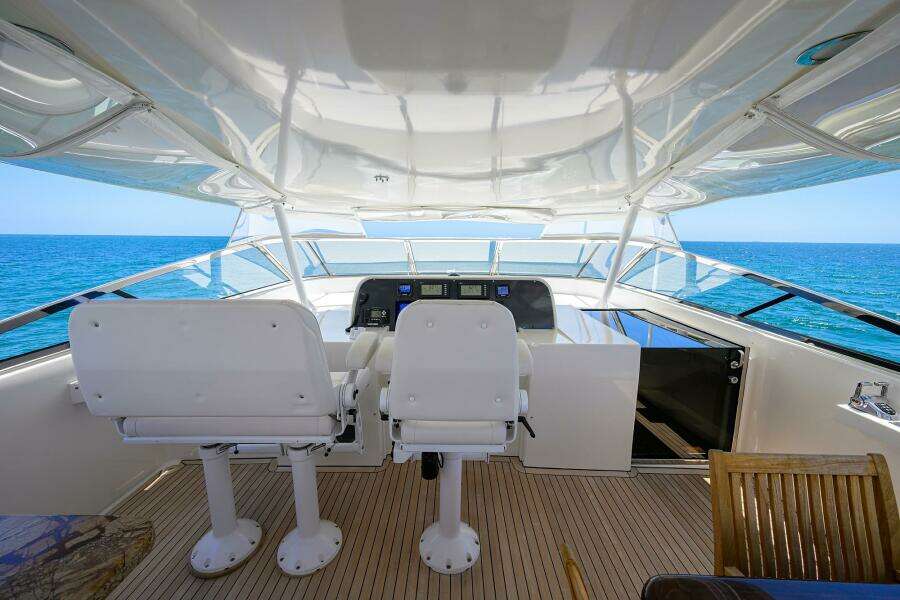 2005 Pacific Mariner 85