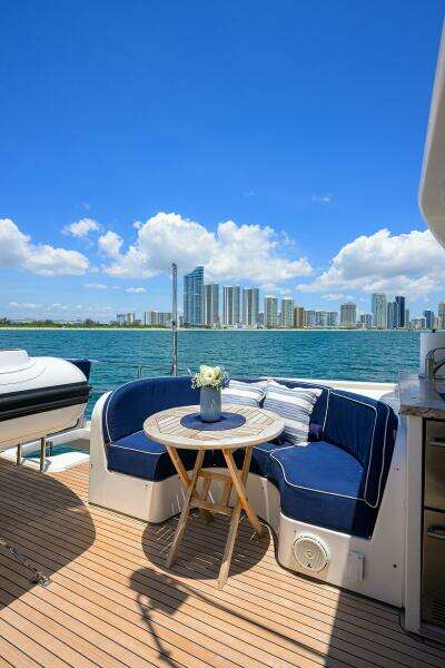 2005 Pacific Mariner 85