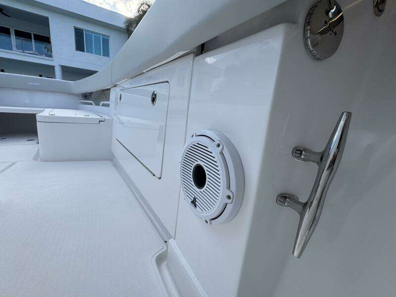 2024 Jupiter 38 HFS