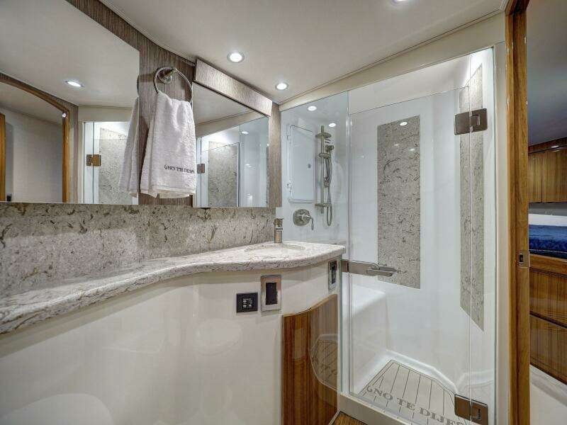 2017 Viking 52 Convertible 