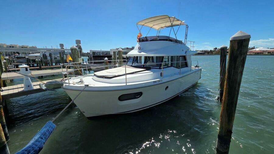 2019 Beneteau Swift Trawler 35