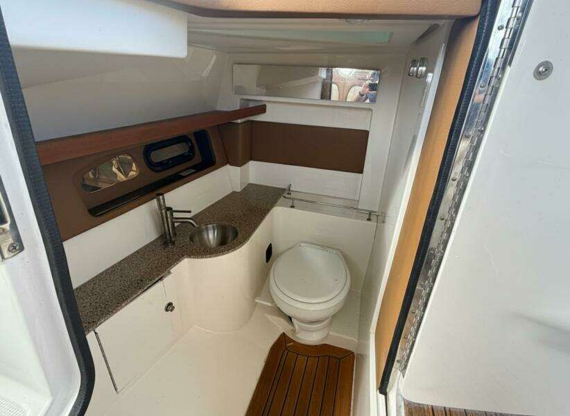 2015 Sea Ray SLX 350