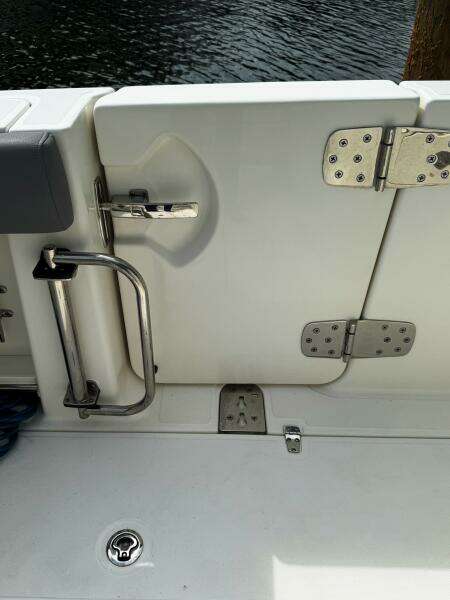 2024 Boston Whaler 280 Outrage