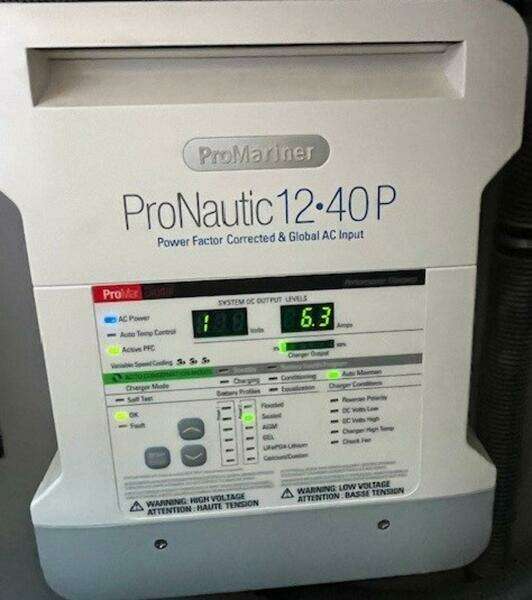 2018 Monterey 335 Sport Yacht