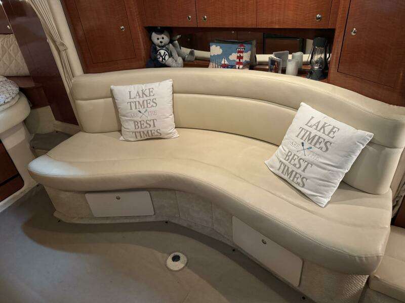 2002 Sea Ray 320 Sundancer