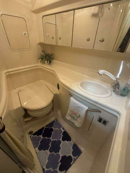 2002 Sea Ray 320 Sundancer