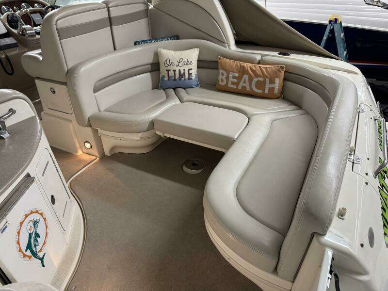 2002 Sea Ray 320 Sundancer