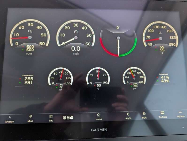 2022 Cruisers Yachts 54 Cantius