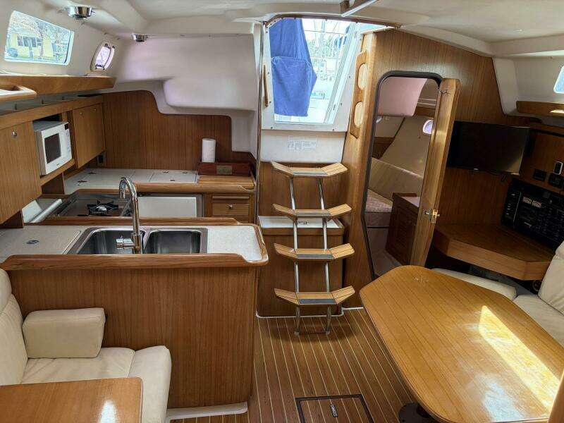 2004 Catalina 36 MkII