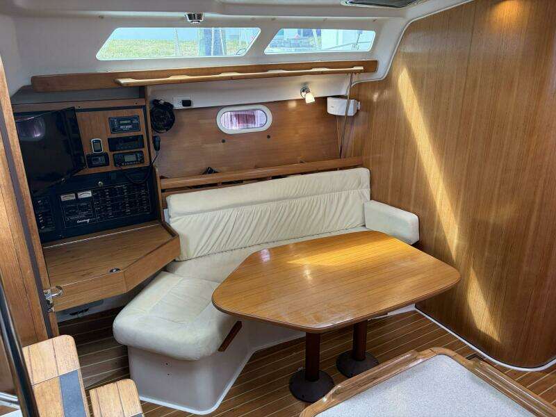 2004 Catalina 36 MkII