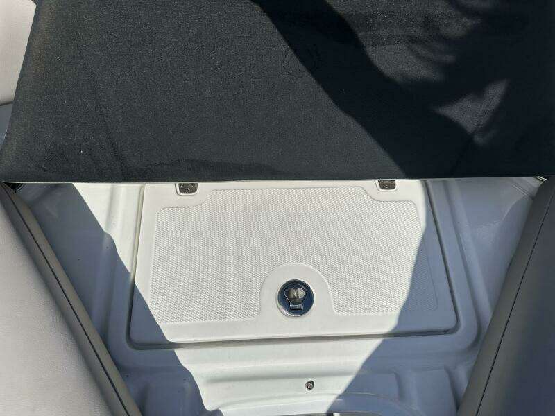 2022 Four Winns HD8 OB